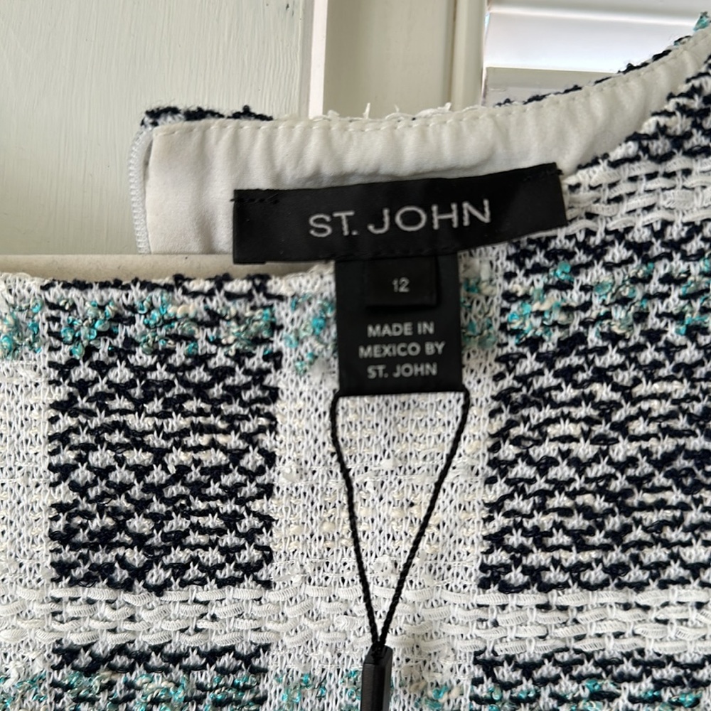 St Johns inauguration party dress. New with tags, never worn. - Picture 5 of 8